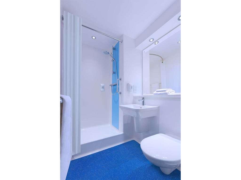 Travelodge Kettering Habitación foto